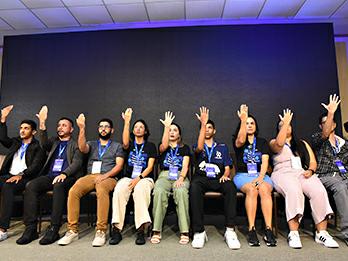 Palestras motivacionais equipes de alta performance com mágica e hipnose
